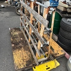 ガラスサッシ機材　日本ベンリー　ガラスサッシ立て　軽トラ用の画像