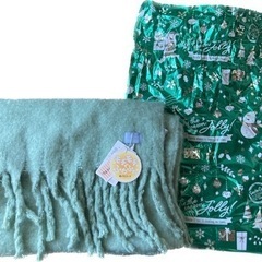 未使用品☆ストール　クリスマスプレゼント袋付き☆