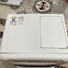 石油ファンヒーター　アラジン 8畳の画像