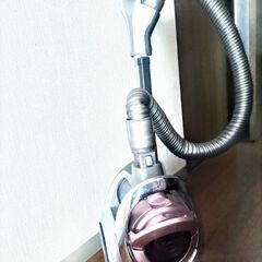 TOSHIBA サイクロンクリーナートルネオ (取扱説明書付き)の画像