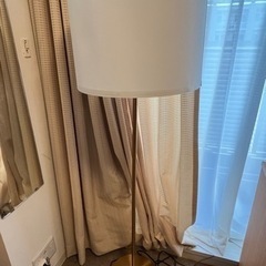 IKEA フロアランプ