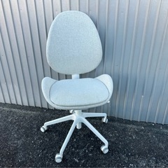 IKEA イケア HATTEFJLL ハッテフィェル オフィスチェア ミディアムグレー の画像