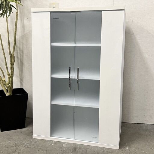  14490   2枚ガラス扉シューズボックス   ◆大阪市内・東大阪市他 5,000円以上ご購入で無料配達いたします！◆ ※京都・高