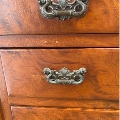 レトロな一品！　アンティーク家具の画像