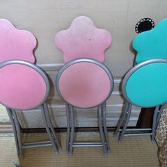 折畳みイス３脚まとめて差し上げますの画像