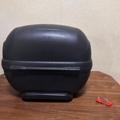 （取引中）ボックスとフルフェイス 問い合わせ多い為値段を書いてますの画像