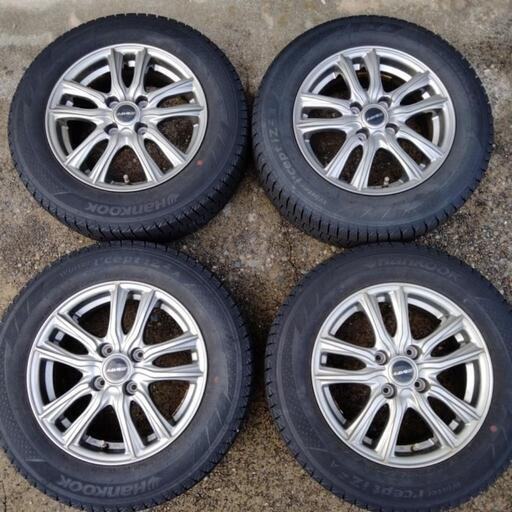 ★取引中★　スタッドレスタイヤ　４本セット　１万円