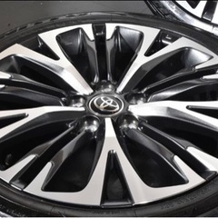 トヨタヤリスクロス純正ホイールタイヤセット