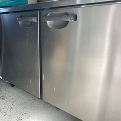 業務用　冷凍庫　コールドテーブル　台下冷凍庫　ホシザキ　