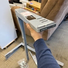 【超美品‼️】日立純正 衣類乾燥機スタンド ぴったりスタンド 直付け DES-P32 シルバー♪の画像