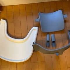 ストッケ　トリップトラップ　ベビーセット（グレー）＋トレイ