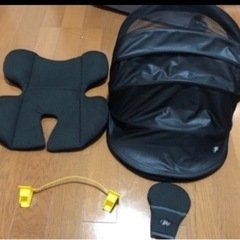 【お取引中！】　マムズキャリー）ターン・レジェFIX【新生児〜4歳】[回転式 ISOFIX対応 チャイルドシート カーシート　ベビーシート シート 新生児 isofix 回転 ベビー 用品 赤ちゃん 子ども キッズシート 0歳 1歳 2歳 3歳 ]の画像