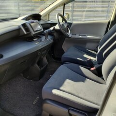 走行5万キロ台 車検2年！7人乗りのフリード！の画像