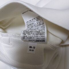 ユニクロ ウルトラストレッチドライスウェットハーフジッププルオーバの画像