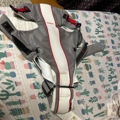 ベビージョルン　抱っこ紐の画像