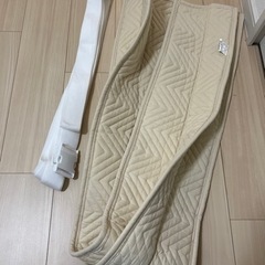 ベッドすきまパッド&連結固定ベルトのセットの画像