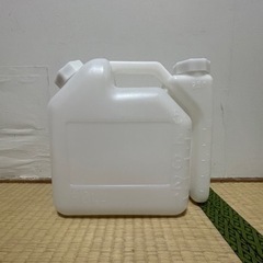 新品未使用　 園芸用安全混合容器5ℓの画像