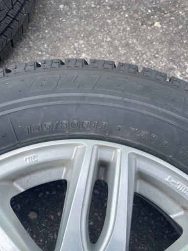 軽自動車スタッドレス中古