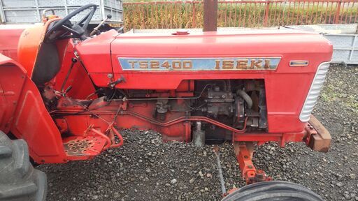 イセキ　トラクター　TS2400　ロータリー付き
