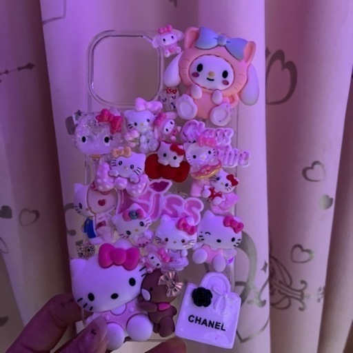 iPhone13スマホケース