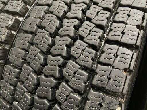 札幌発 引取OK TOYO M919 245/80R17.5 133/131J 17.5インチ トラックタイヤ スタッドレス 6本 20年製 増トン ユニック 4t　(JR488)
