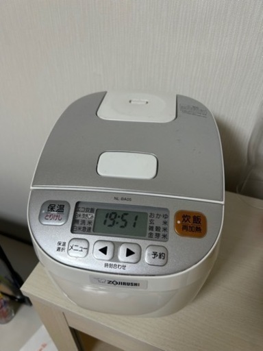 象印　炊飯器　3合炊き