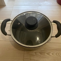 鍋　IH不可　蓋付き【受け渡し決定】の画像
