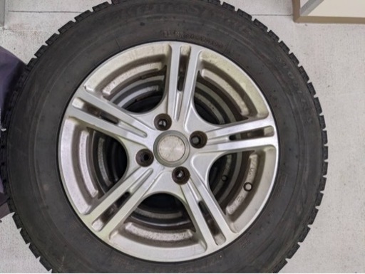 冬タイヤになります。