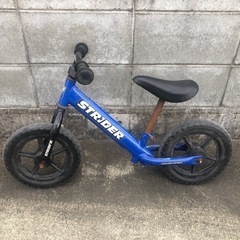 ストライダー　キックバイク　青　子供　自転車