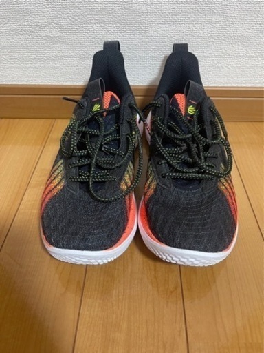 カリー10 “アイアン シャープン アイアン”