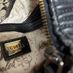 タイムセールCoach GUESSバッグセット　ホワイトデープレゼントの画像