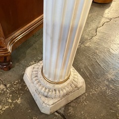 北海道　帯広　アンティーク　飾り台　フラワースタンド　モノココ　花台　ホワイト　の画像