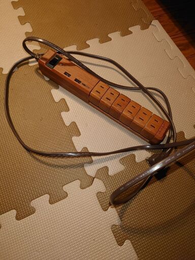 【難あり】ファーゴ　電源タップ