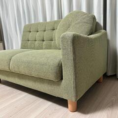 クッション＆オットマン付き収納ソファーの画像