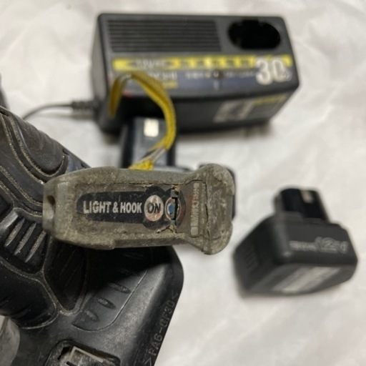 日立　HITACHI FWH 12DC2 日立工機 充電器 UC12SE インパクトドライバ