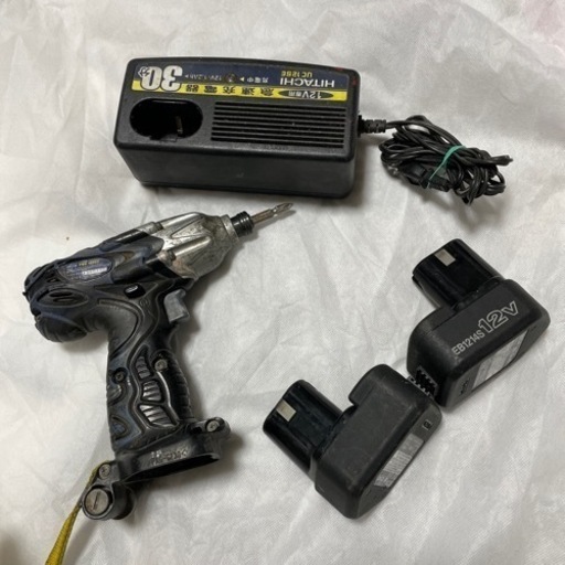 日立　HITACHI FWH 12DC2 日立工機 充電器 UC12SE インパクトドライバ