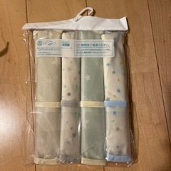 食事用エプロンの画像