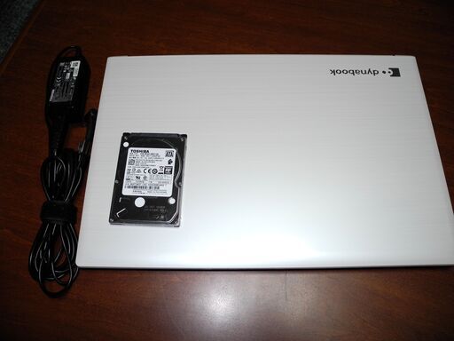 とても綺麗!　TOSHIBA　高精細フルHD　15.6インチ　高速SSD　（返品可）