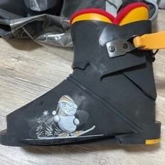 Salomon キッズ向けスキーブーツ・ケース付き　18cmの画像