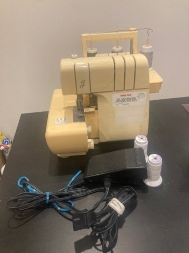 値下げ可ベビーロック　糸取物語　ロックミシン　BL22