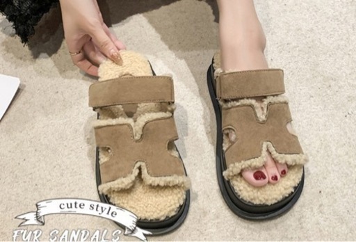 秋 冬 サンダル