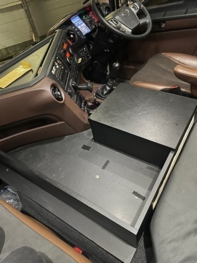 17プロフィア　センターコンソール