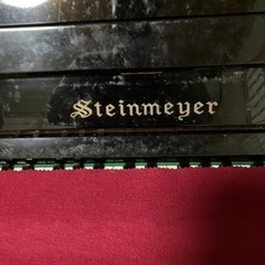 アップライトピアノの画像