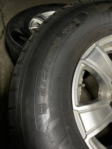 ランクル80 スタッドレス　275/70R16