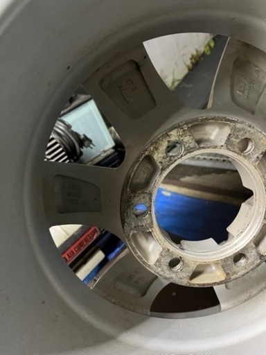 ランクル80 スタッドレス　275/70R16