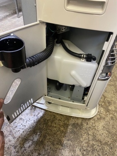 万代店　分解掃除済み　床暖房付き コロナ半密閉式石油ストーブ  UH-7710Pk 煙突ストーブ 灯油ストーブ