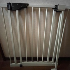 0円。ベビーフェンス