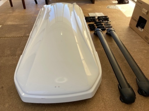 inno ルーフボックス、キャリア　中古（商談中）