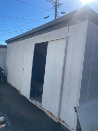 大特価商品！イナバ物置②