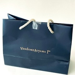 【未使用品】ヴァンドーム青山　ピアスの画像